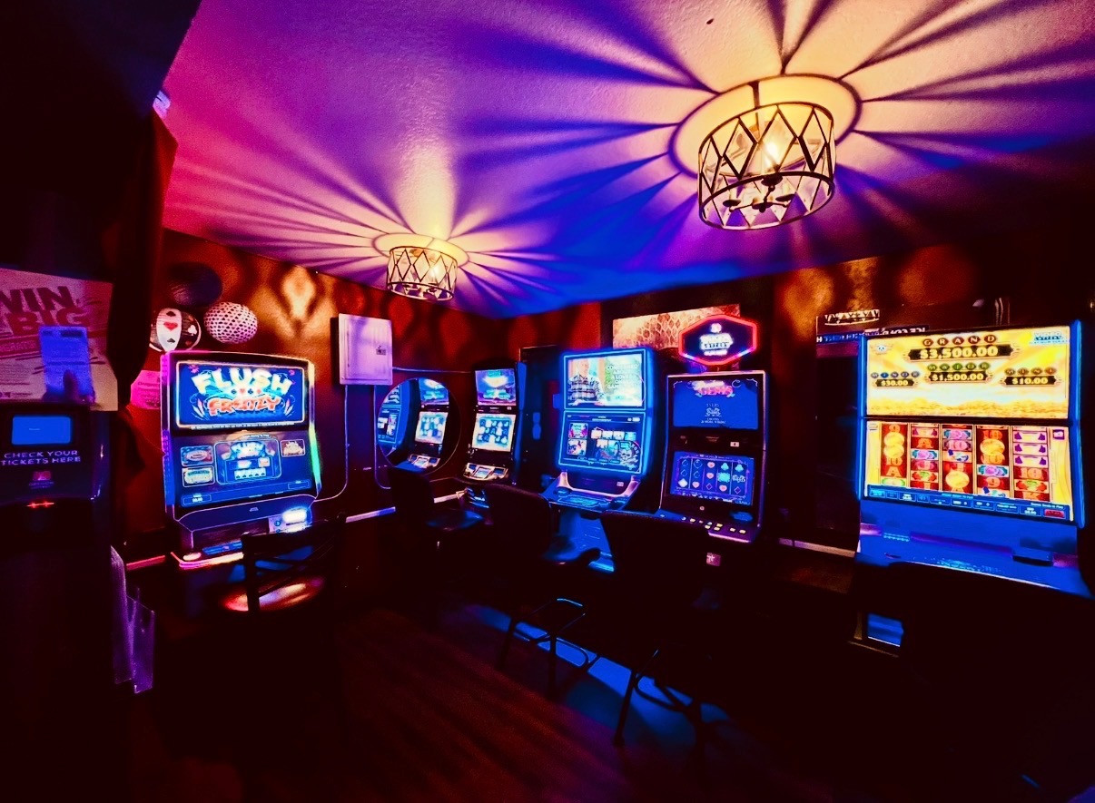 Flespy’s colorful Oregon Video Lottery room